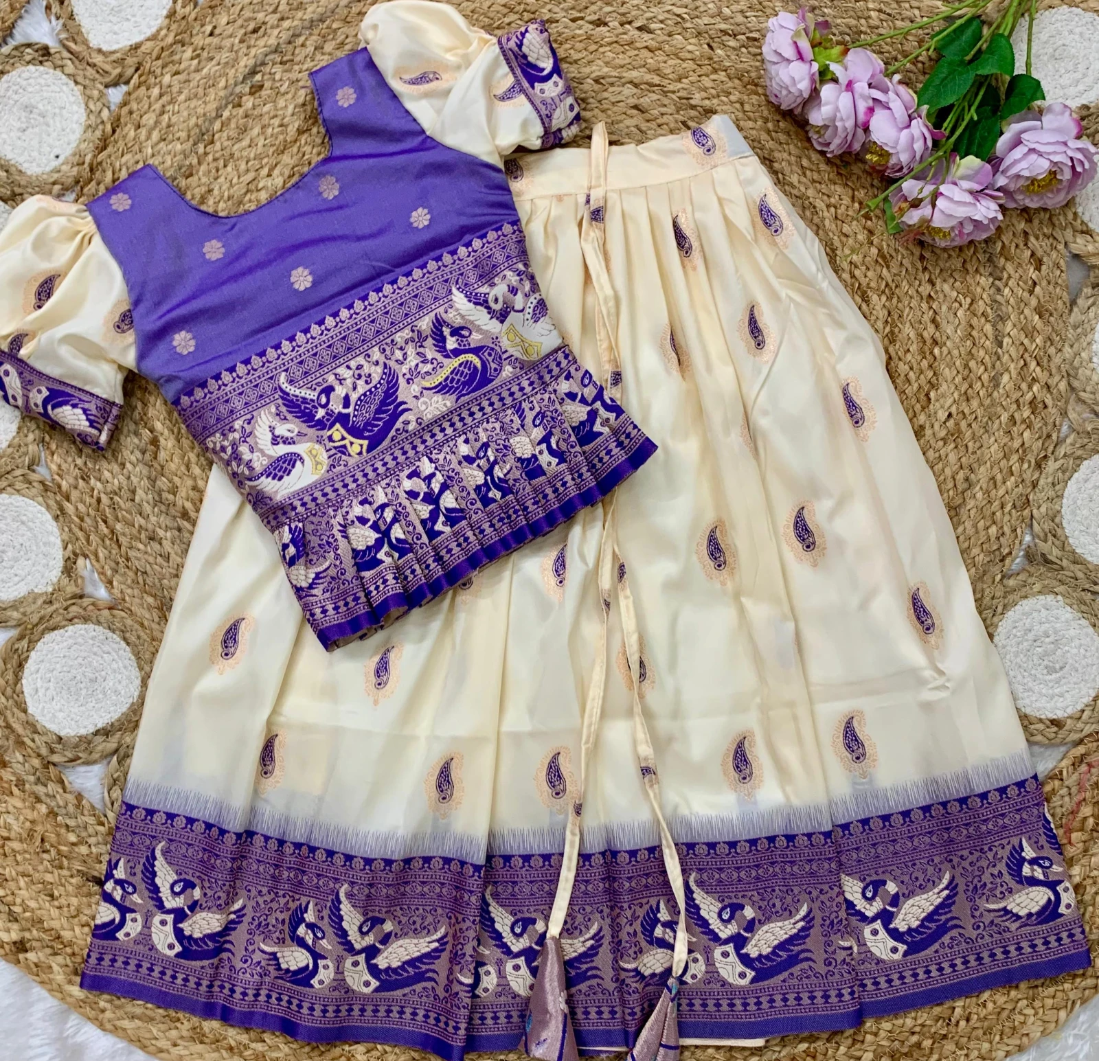 Paithani lehangas